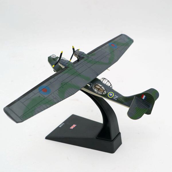 rare Special Offer 1:144 British Army in World War II American PBY-5A Multipurpose seaplane Alloy Collection Model