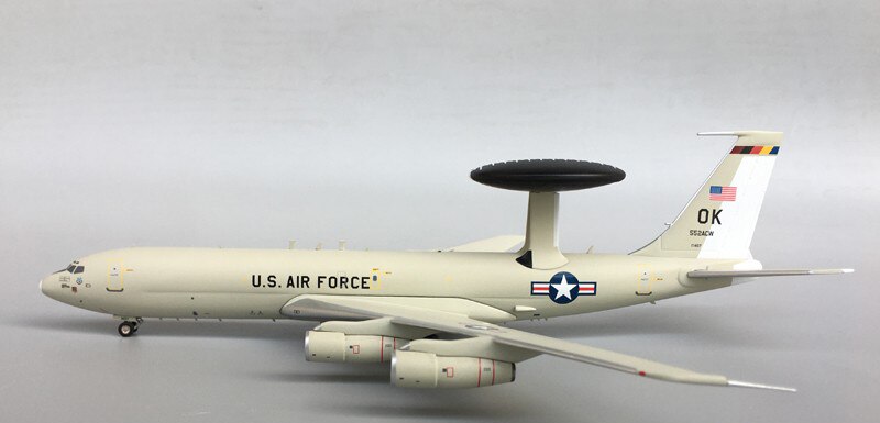 fine 1 / 200 USAF e-3b early warning aircraft model 552ACW Alloy collection model fine 1 / 200 USAF e-3b early warning aircraft model 552ACW Alloy collection model