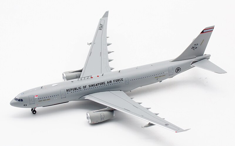 1:400 Singapore Air Force A330 tanker model Alloy simulation ornament Collection 1:400 Singapore Air Force A330 tanker model Alloy simulation ornament Collection