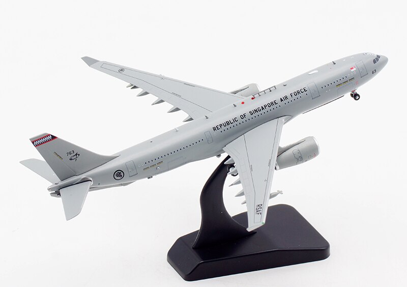 1:400 Singapore Air Force A330 tanker model Alloy simulation ornament Collection 1:400 Singapore Air Force A330 tanker model Alloy simulation ornament Collection