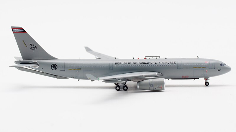 1:400 Singapore Air Force A330 tanker model Alloy simulation ornament Collection 1:400 Singapore Air Force A330 tanker model Alloy simulation ornament Collection