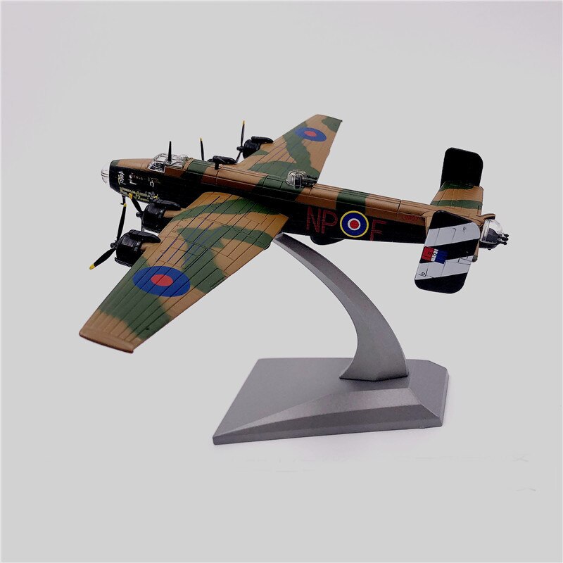 Special Offer 1:144 World War II Royal Air Force Halifax Bomber Model Semi-alloy Collection Model Special Offer 1:144 World War II Royal Air Force Halifax Bomber Model Semi-alloy Collection Model