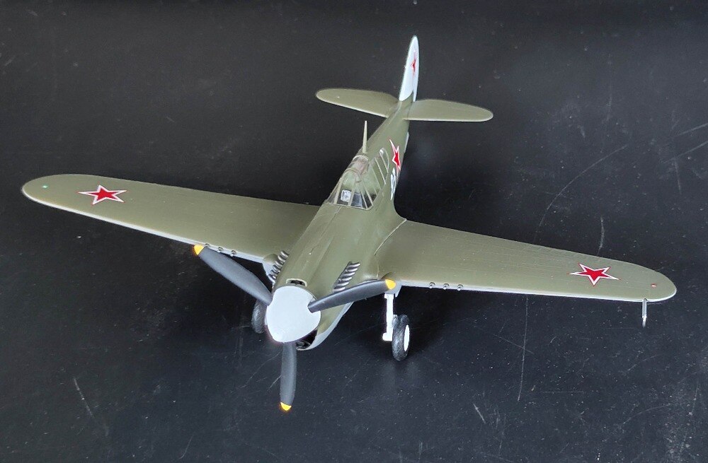 1:48 World War II U.S. p-40m fighter model Soviet painting Finished product simulation model 39314 1:48 World War II U.S. p-40m fighter model Soviet painting Finished product simulation model 39314