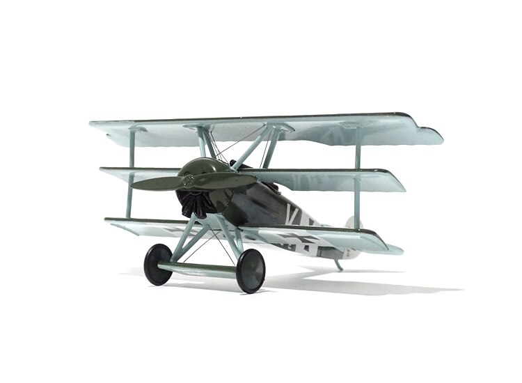 1 / 48 World War I aircraft model DR-1 triplane fighter Alloy finished product collection model