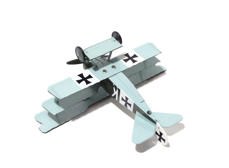 1 / 48 World War I aircraft model DR-1 triplane fighter Alloy finished product collection model