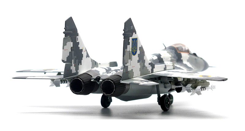 1 / 72 MiG-29 um1 C fighter Ukrainian air force 2014 Alloy finished product collection model 1 / 72 MiG-29 um1 C fighter Ukrainian air force 2014 Alloy finished product collection model