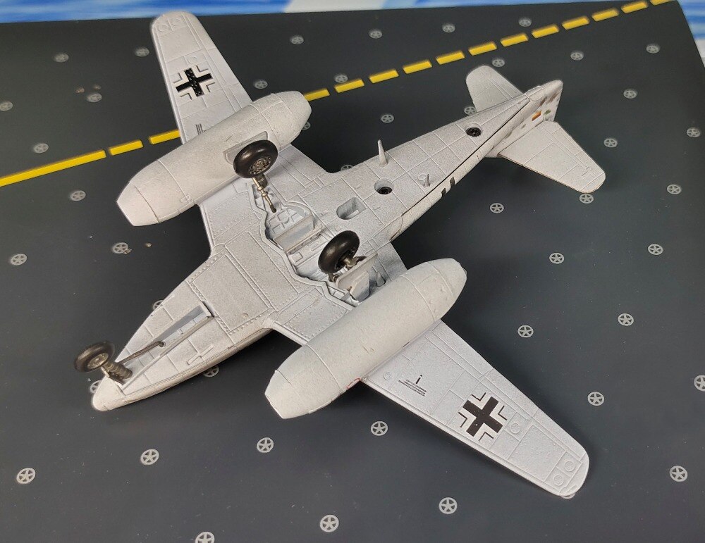 fine 1:72 German me262 jet fighter model Old edition Semi alloy collection model