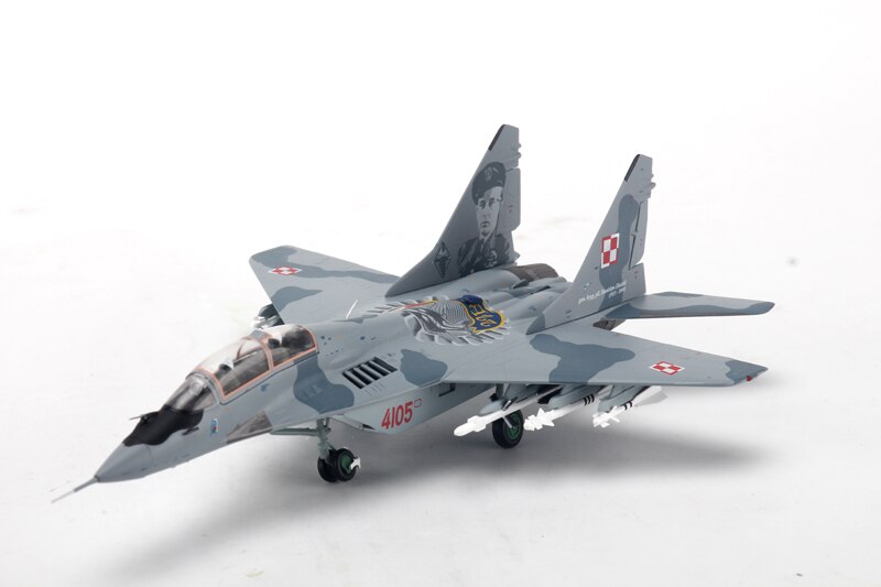 fine 1 / 72 Polish air force m-29ub fighter model Two seat type Alloy collection model