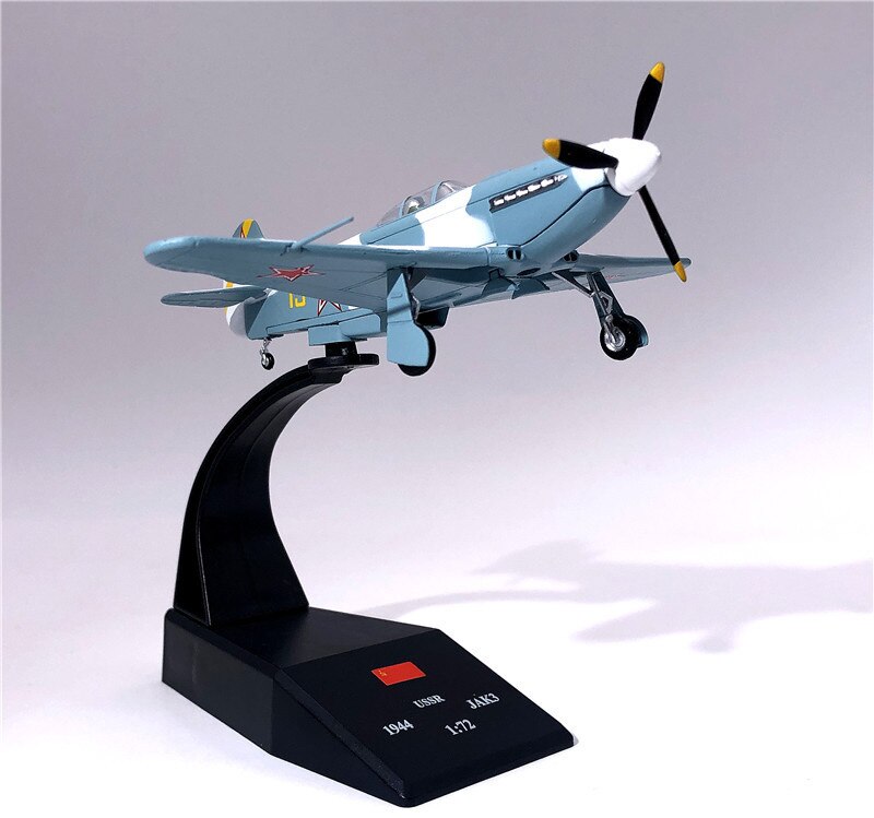 Special Offer 1:72 Soviet Red Army in World War II JAK3 Simulated Alloy Fighter Model Ornament Collection