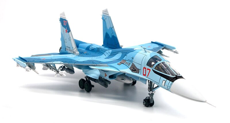 Fine 1 / 72 Russian air force Su-34 fighter Alloy collection model