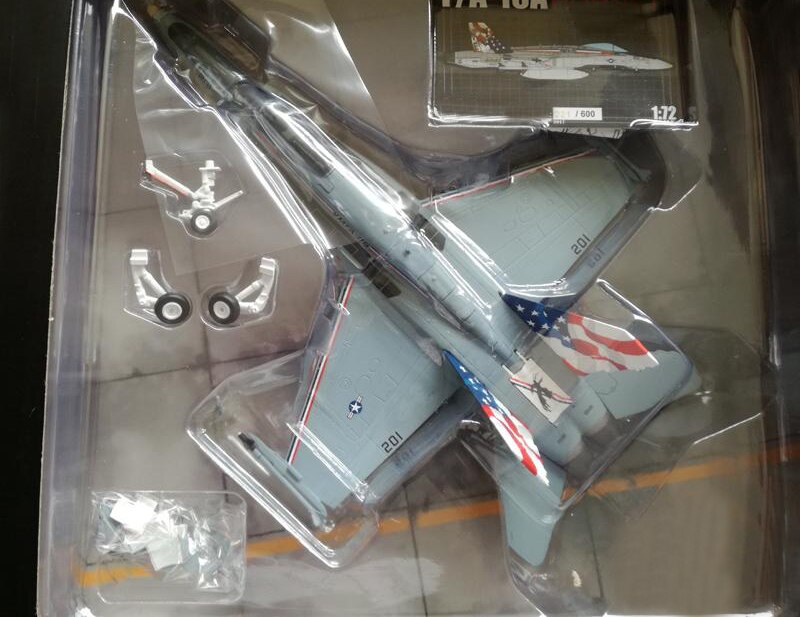 Super value fine 1/72 Us f / a-18a fighter model Alloy collection model Super value fine 1/72 Us f / a-18a fighter model Alloy collection model