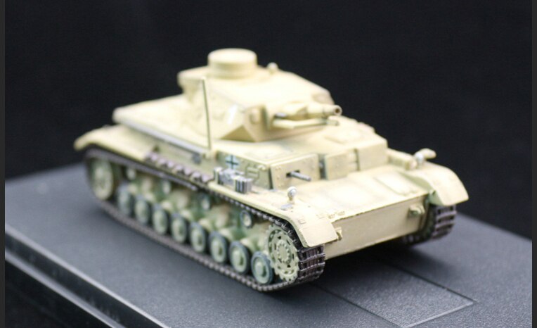 1 / 72 German IV tank model Desert coating Finished tank model 1 / 72 German IV tank model Desert coating Finished tank model