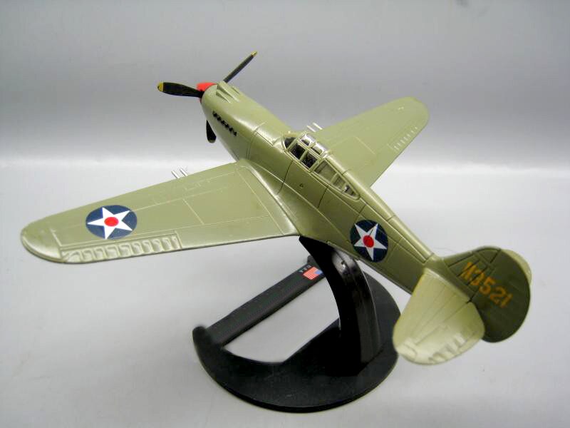 1 / 72 US World War II p40b fighter model Pearl Harbor coating Alloy finished product model 1 / 72 US World War II p40b fighter model Pearl Harbor coating Alloy finished product model