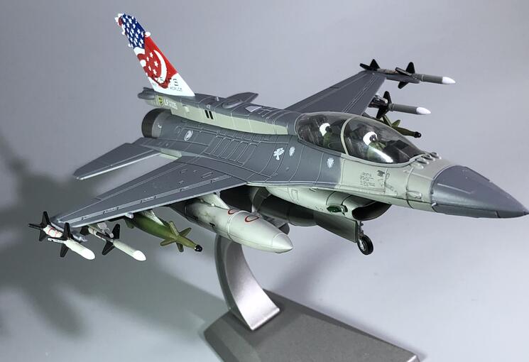 rare Special Offer 1:72 F-16D BLOCK 52 fighter model Singapore Air Force alloy Collection Model rare Special Offer 1:72 F-16D BLOCK 52 fighter model Singapore Air Force alloy Collection Model