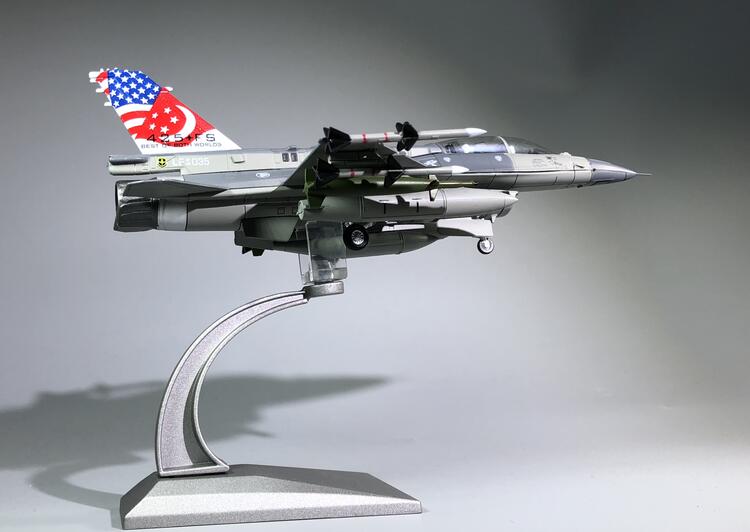 rare Special Offer 1:72 F-16D BLOCK 52 fighter model Singapore Air Force alloy Collection Model rare Special Offer 1:72 F-16D BLOCK 52 fighter model Singapore Air Force alloy Collection Model