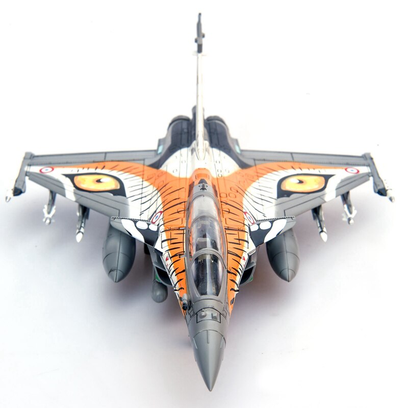 1:72 French Air Force fighter NATO tiger Club 2013 Finished aircraft model