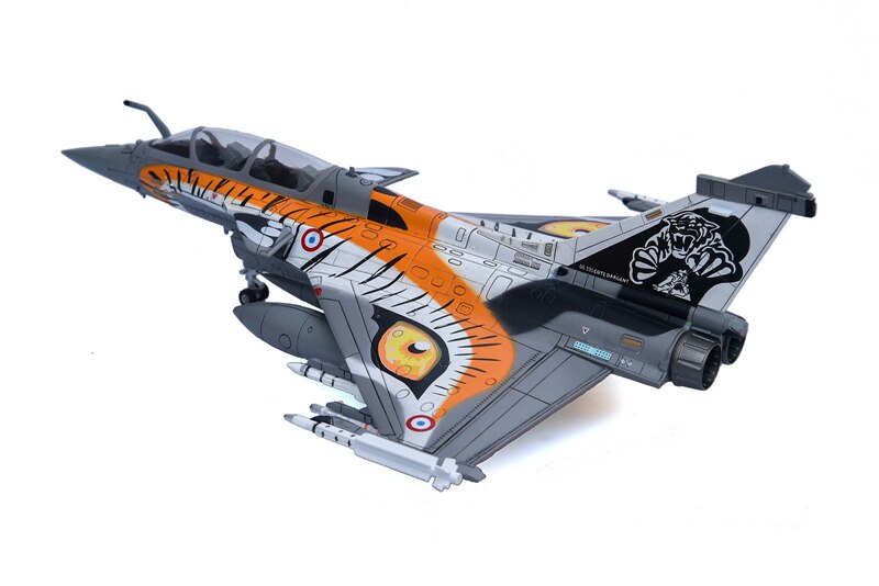 1:72 French Air Force fighter NATO tiger Club 2013 Finished aircraft model