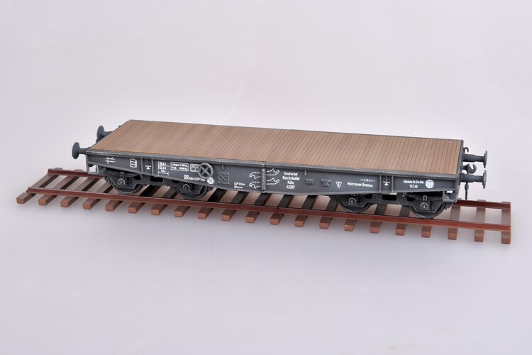 1 / 72 as72114 German ssy flat truck model Including orbit Scene model 1 / 72 as72114 German ssy flat truck model Including orbit Scene model