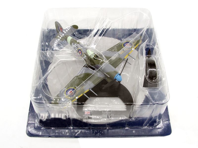 1 / 72 WWII British air force mk.1b fighter 1942 Alloy finished model ornament 1 / 72 WWII British air force mk.1b fighter 1942 Alloy finished model ornament
