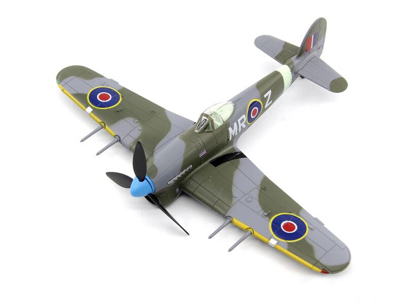 1 / 72 WWII British air force mk.1b fighter 1942 Alloy finished model ornament 1 / 72 WWII British air force mk.1b fighter 1942 Alloy finished model ornament