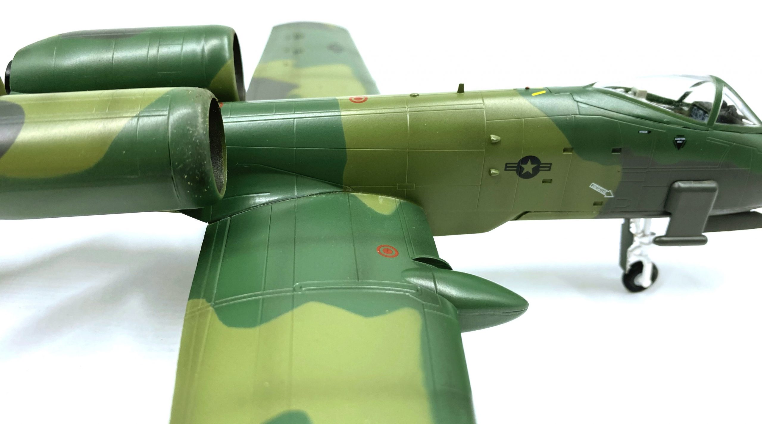 1: 72 USAF A-10 fighter Static simulation model 37111