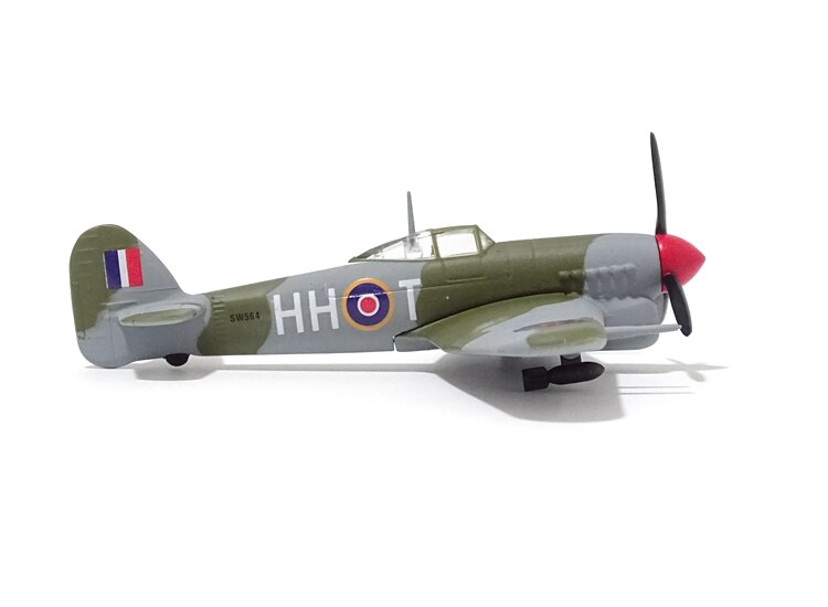 1 / 95 World War II British fighter Alloy finished product model 1 / 95 World War II British fighter Alloy finished product model