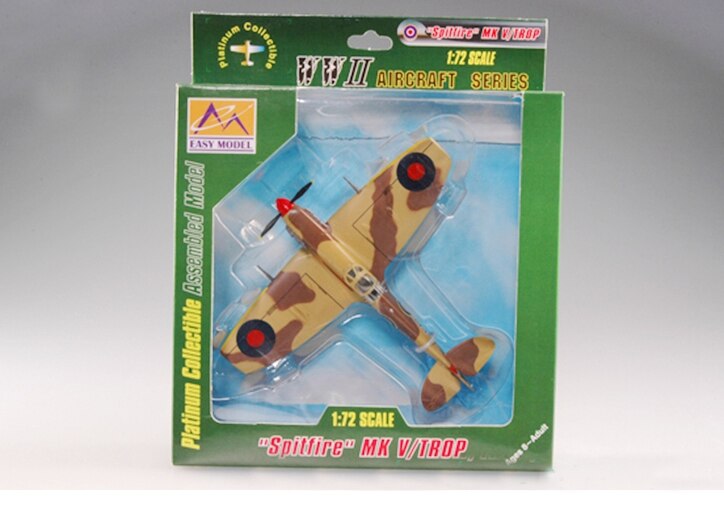 Trumpet 1:72 British air force Spitfire fighter 37217 finished product model Trumpet 1:72 British air force Spitfire fighter 37217 finished product model