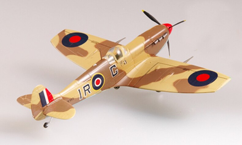 Trumpet 1:72 British air force Spitfire fighter 37217 finished product model Trumpet 1:72 British air force Spitfire fighter 37217 finished product model