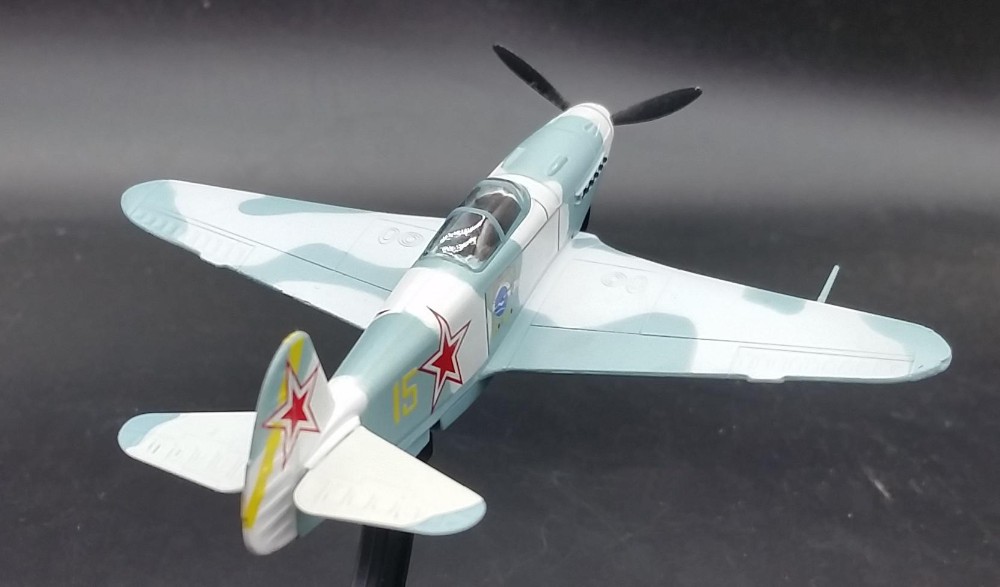 rare Special Offer 1:72 World War II Soviet Union YAK3 fighter model Alloy Collection Model