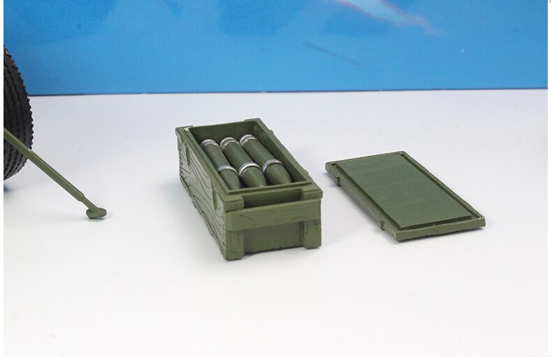 1:18 Trailer Chinese 63 type 107 mm towed Rocket + soldier man model Alloy collection model Ornament