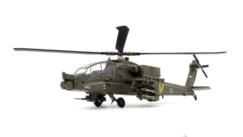 1 / 72 Israeli air force AH-64A armed helicopter Finished aircraft model 37027