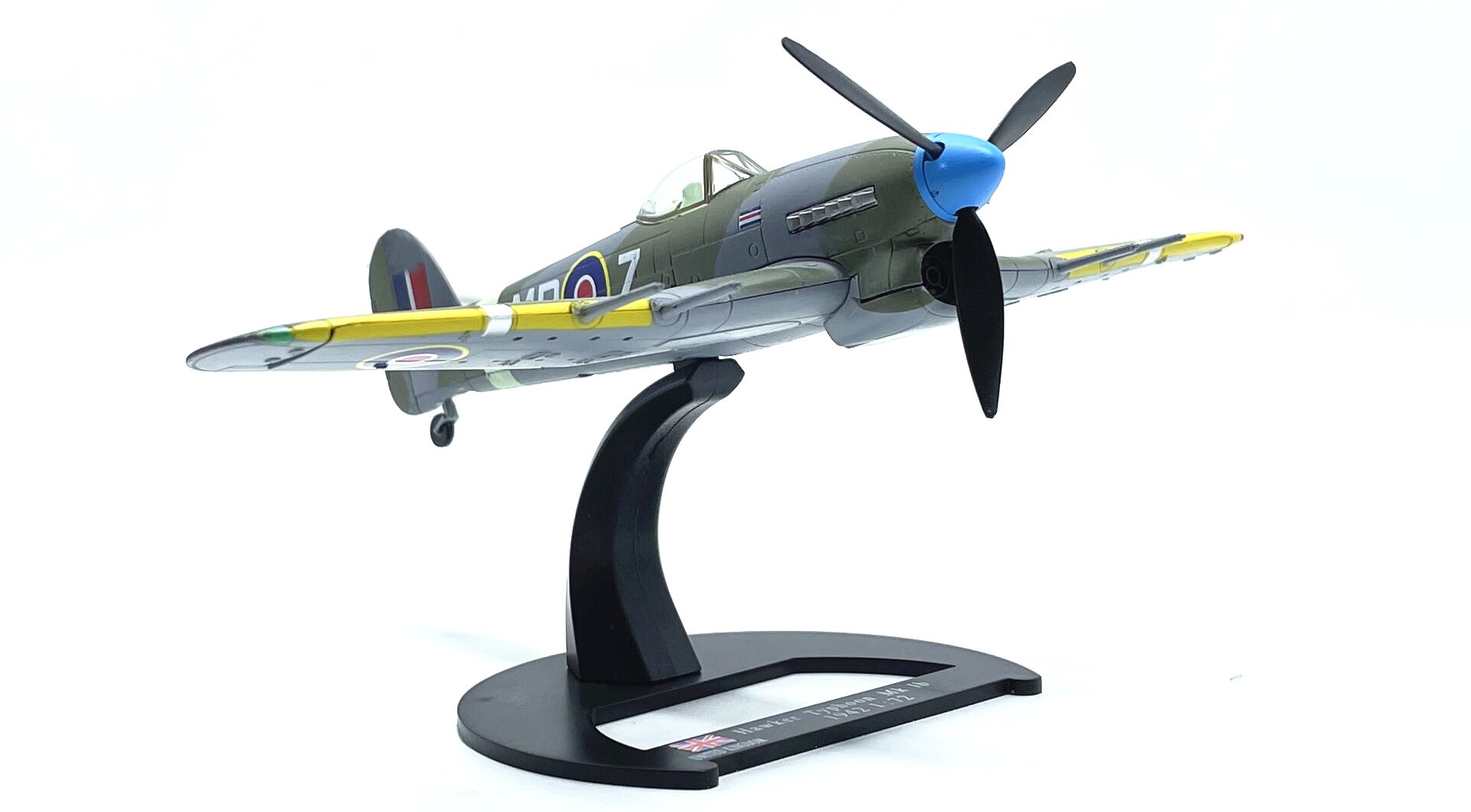 1: 72 World War II British fighter model Alloy finished product collection model 1942 1: 72 World War II British fighter model Alloy finished product collection model 1942