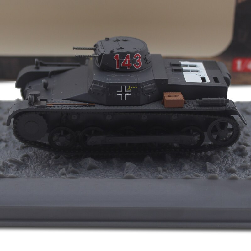 rare 1/43 German sd.kfz.101 tank model French battlefield 1940 Finished alloy model