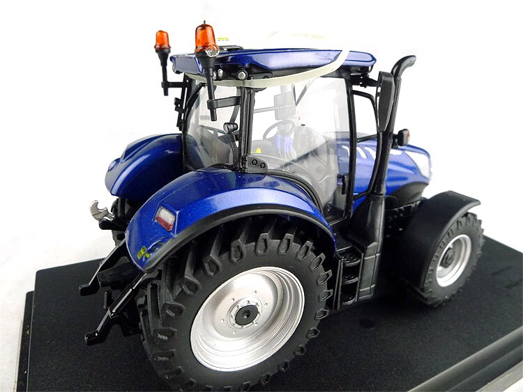 1: 32 t6.175 Tractor Model Agricultural vehicle model Alloy collection model 1: 32 t6.175 Tractor Model Agricultural vehicle model Alloy collection model
