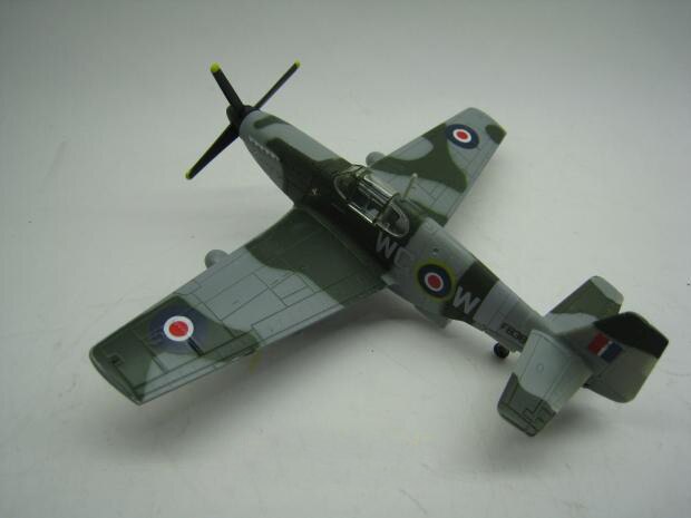 rare Special Offer 1:72 World War II Royal Air Force P51 fighter model Alloy Military Model Collection Model