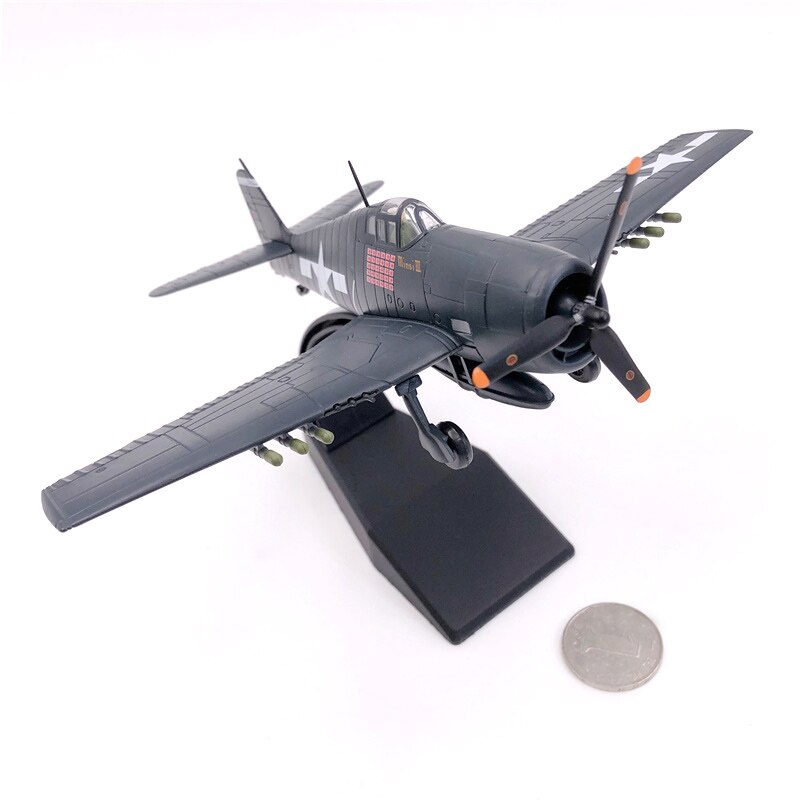 Special new products 1: 72 World War II US F6F fighter model Maccampbell driving Wright Bay naval battle