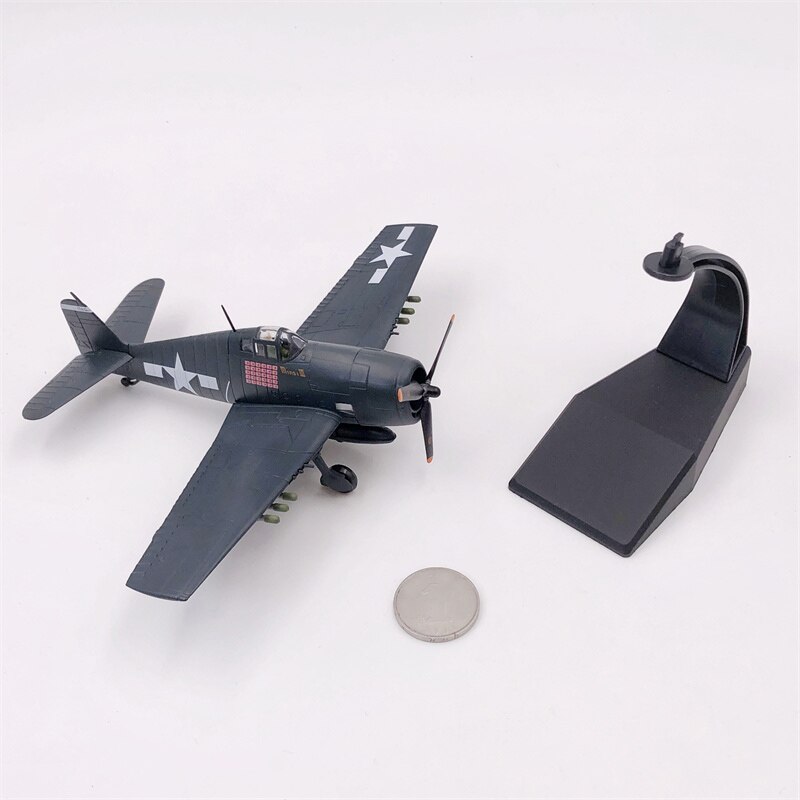 Special new products 1: 72 World War II US F6F fighter model Maccampbell driving Wright Bay naval battle