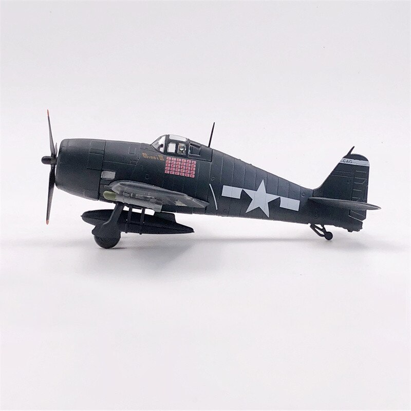 Special new products 1: 72 World War II US F6F fighter model Maccampbell driving Wright Bay naval battle