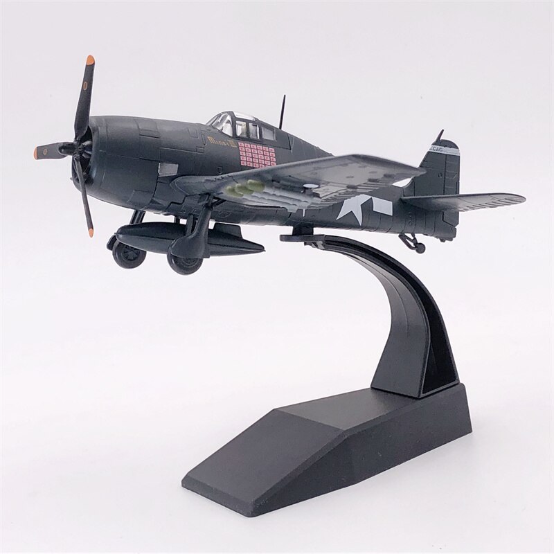 Special new products 1: 72 World War II US F6F fighter model Maccampbell driving Wright Bay naval battle