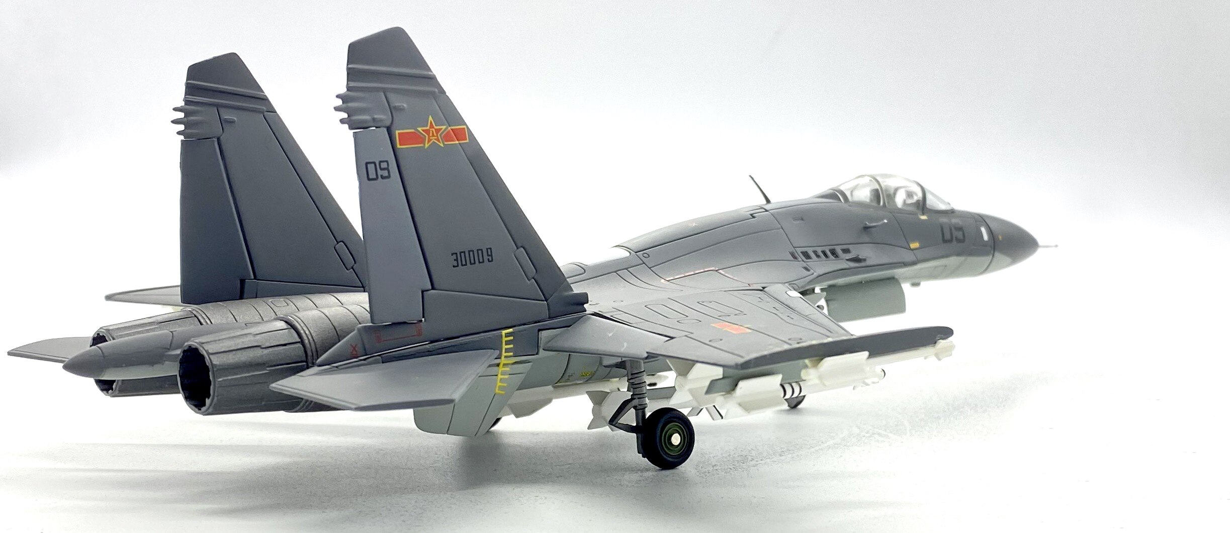 fine 1: 72 China Air Force Su-27 fighter model Finished alloy model Static ornament