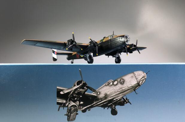 rare Special Offer 1:144 World War II Royal Air Force Halifax Bomber model alloy Collection Model