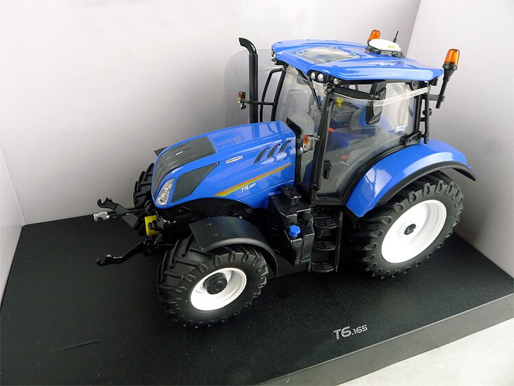 1: 32 t6.165 Tractor Model Agricultural vehicle model Alloy collection model