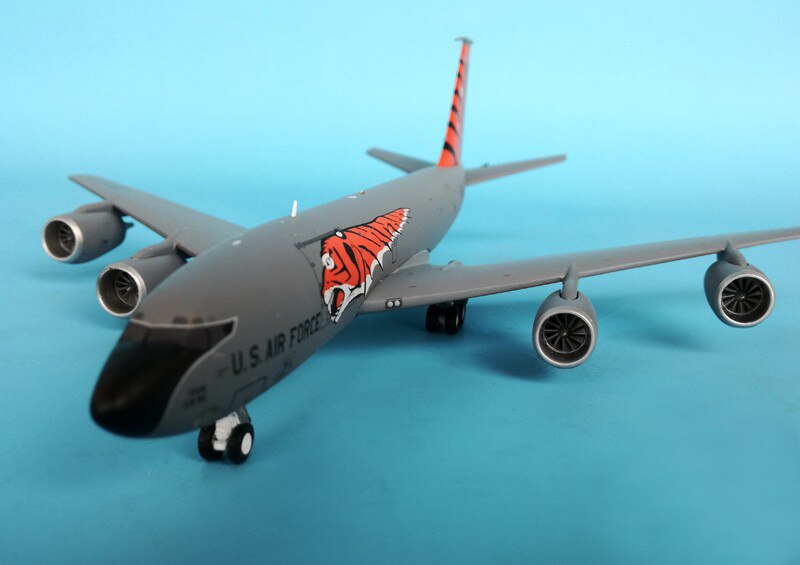 fine 1/200 US Air Force kc-135r tanker model NATO tiger painting G2afo698 alloy aircraft model Collection model
