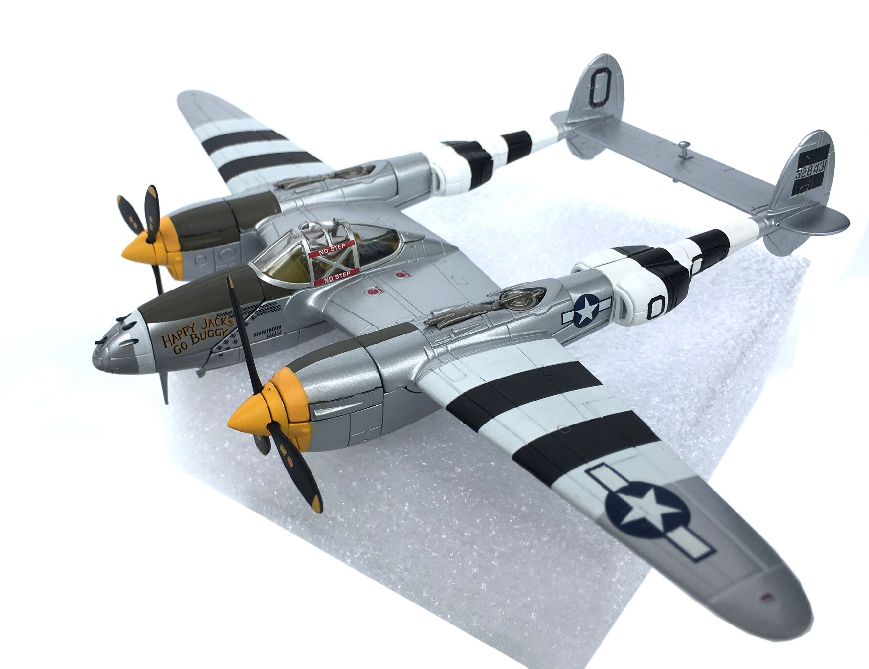 Fine 1 / 72 World War II US p-38g fighter model Aa36616 alloy model