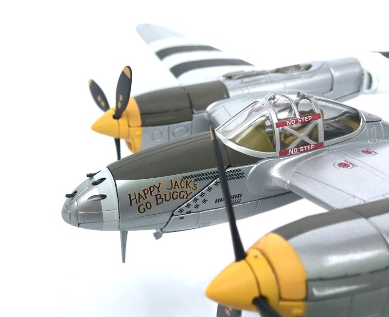 Fine 1 / 72 World War II US p-38g fighter model Aa36616 alloy model