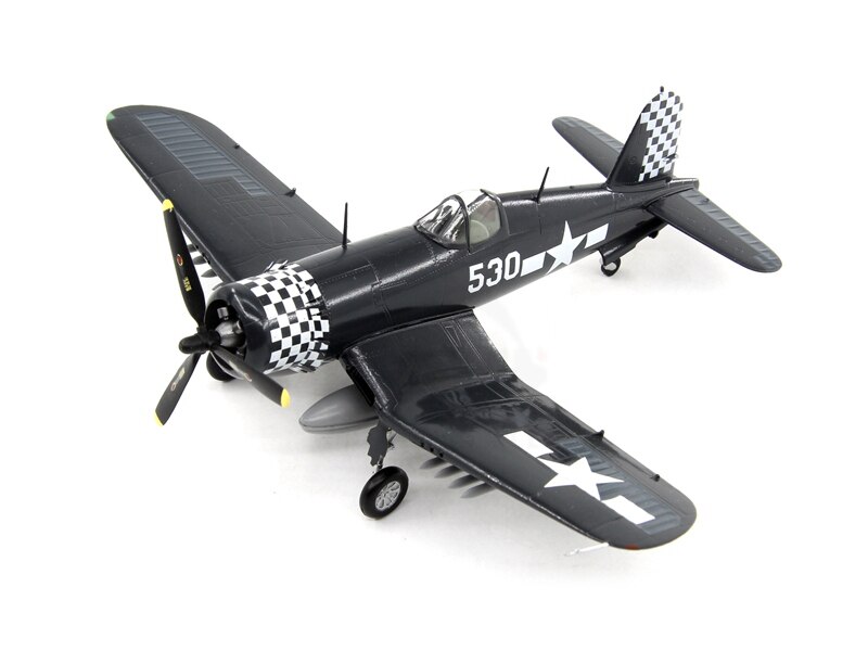 1 / 72 World War II US Navy f4u-1d fighter vmf-312 Finished model 37233