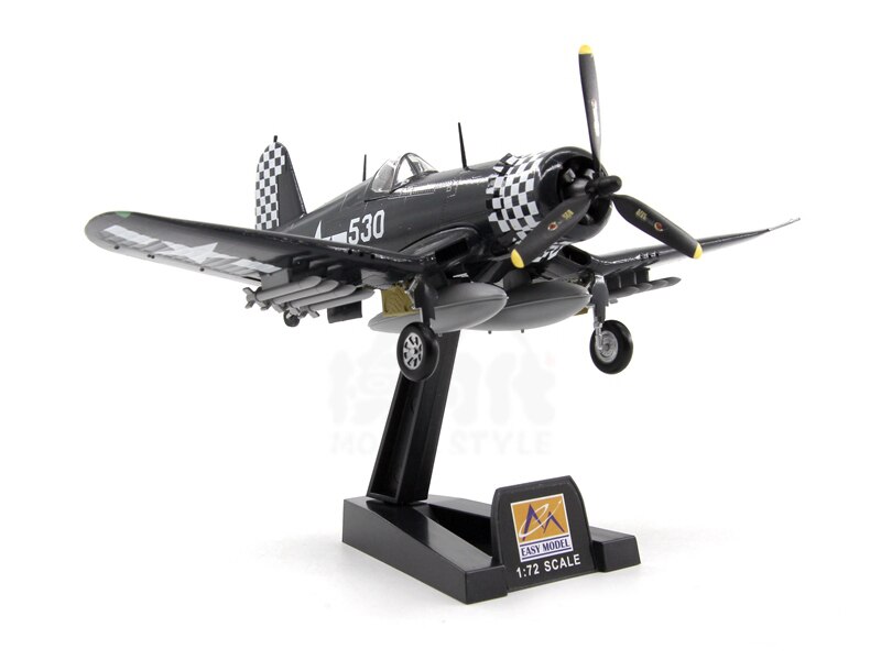 1 / 72 World War II US Navy f4u-1d fighter vmf-312 Finished model 37233