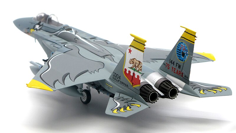 Fine 1 / 72 USAF f-15c fighter Griffins, 75th anniversary painting of 84-0004 squadron 144th FW Alloy collection model