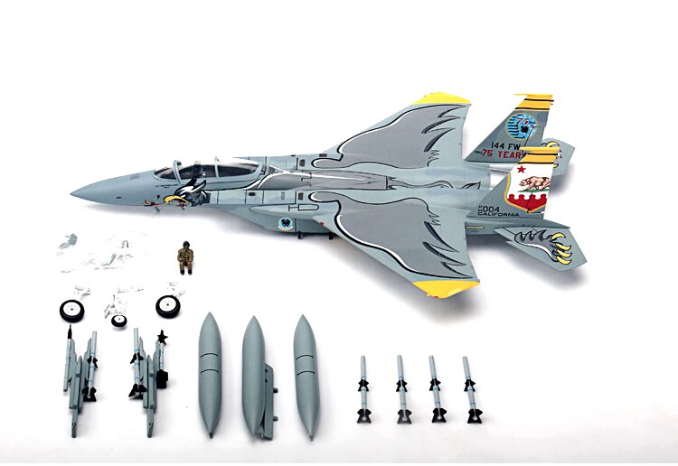 Fine 1 / 72 USAF f-15c fighter Griffins, 75th anniversary painting of 84-0004 squadron 144th FW Alloy collection model