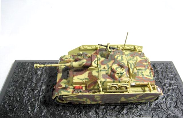 Rare 1 / 72 German assault tank No. 4 Hg 1944 Alloy finished product model